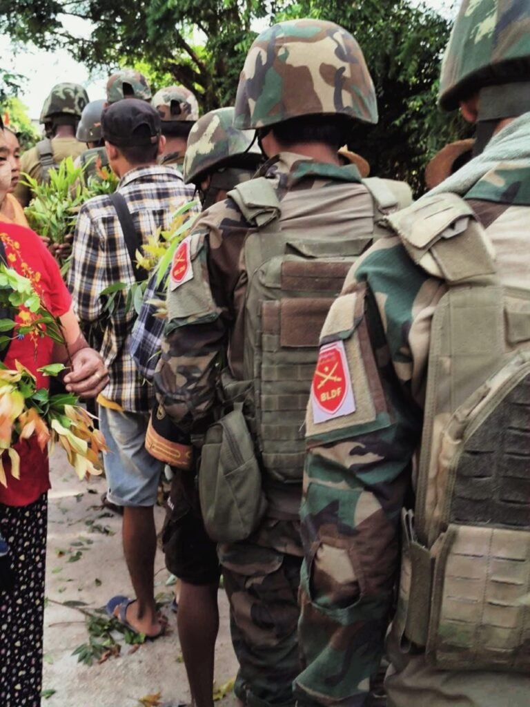 မိုင်းဆွဲခံရ လို့အာဏာသိမ်းစစ်တပ်က နှစ်ဦးသေဆုံး
