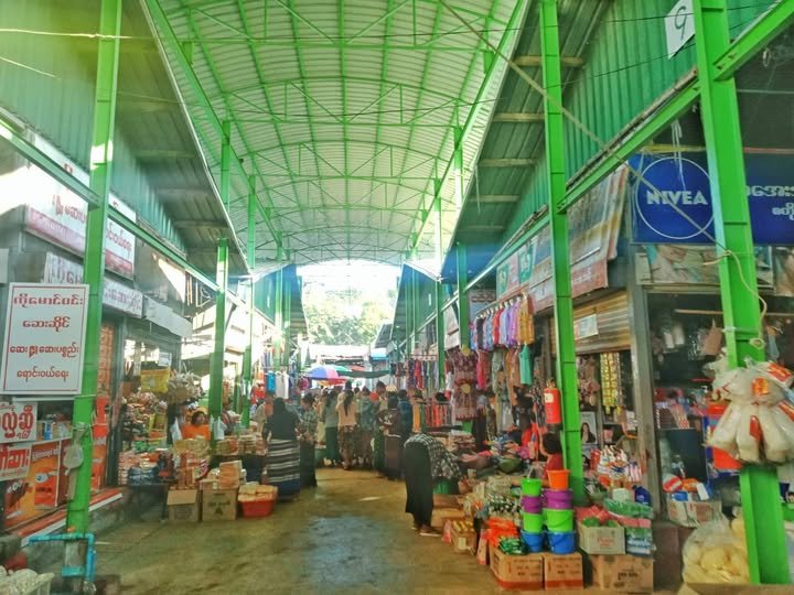 ပခုက္ကူမြို့ကနေ ပစ္စည်းသယ်ယူခွင့်ကို အာဏာသိမ်းစစ်တပ်က ပိုမိုကန့်သတ်